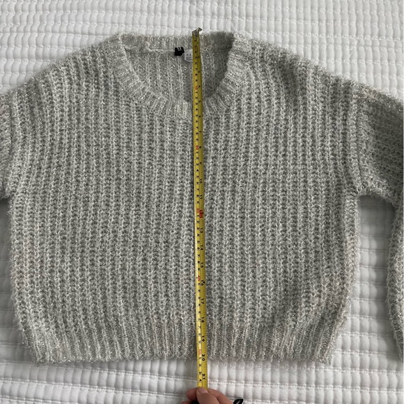 H&M thick cropped sweater size M - Picture 3 of 5